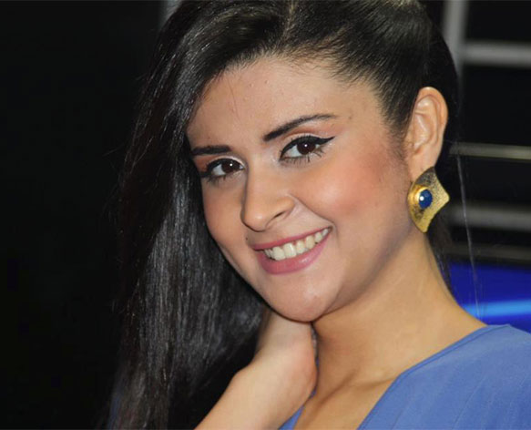 بالصورة - خطيب سلمى رشيد يصغرها ب 7 سنوات على الأقلّ 